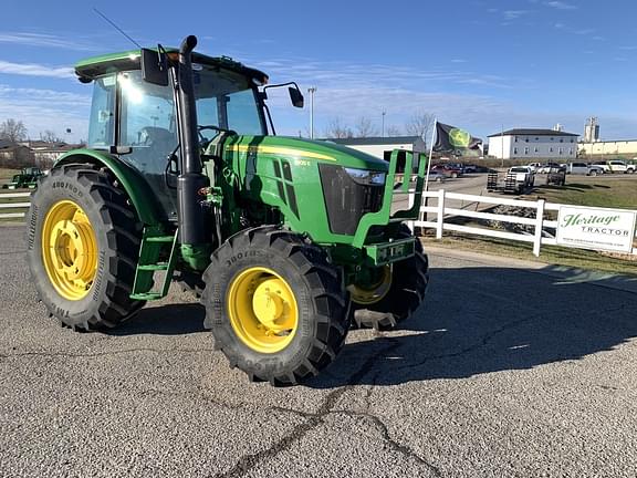 Image of John Deere 6105E Primary image