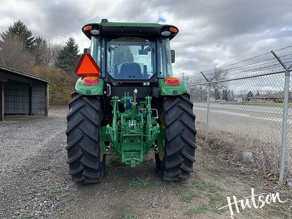 Image of John Deere 6105E equipment image 3