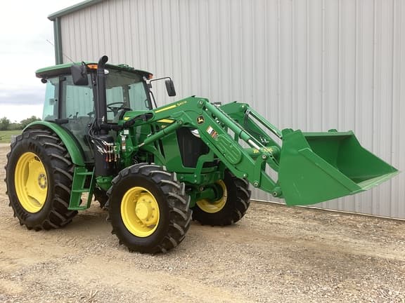 Image of John Deere 6105E equipment image 4
