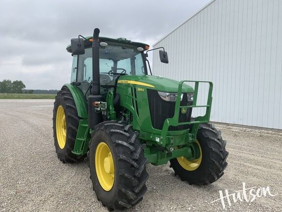 2023 John Deere 6105E Equipment Image0