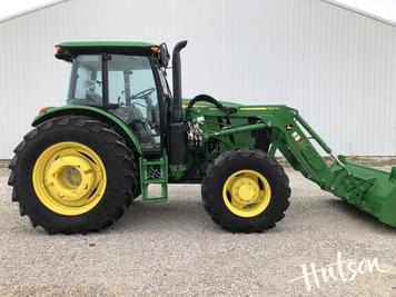 Main image John Deere 6105E