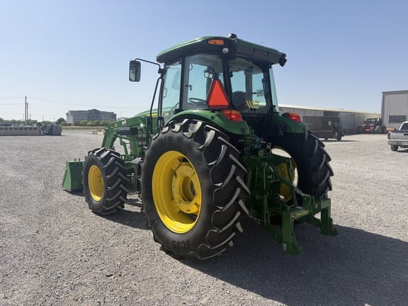 Image of John Deere 6105E equipment image 2