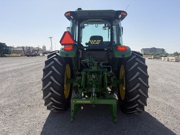 Image of John Deere 6105E equipment image 3