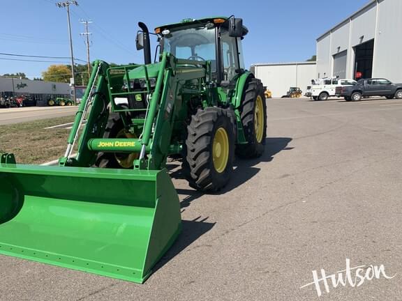 Image of John Deere 6105E equipment image 3