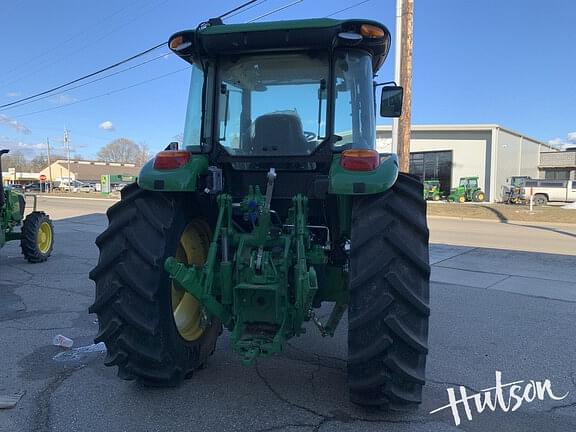 Image of John Deere 6105E equipment image 2