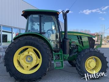 Main image John Deere 6105E