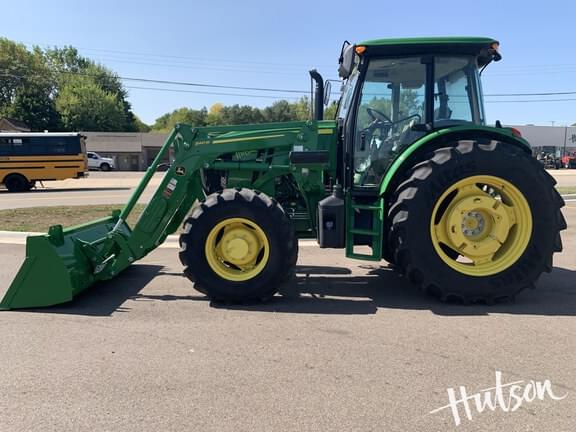 Image of John Deere 6105E equipment image 2