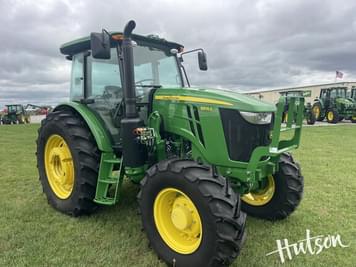 Main image John Deere 6105E