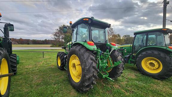 Image of John Deere 6105E equipment image 1