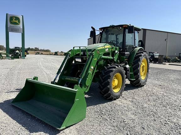 Image of John Deere 6105E equipment image 1