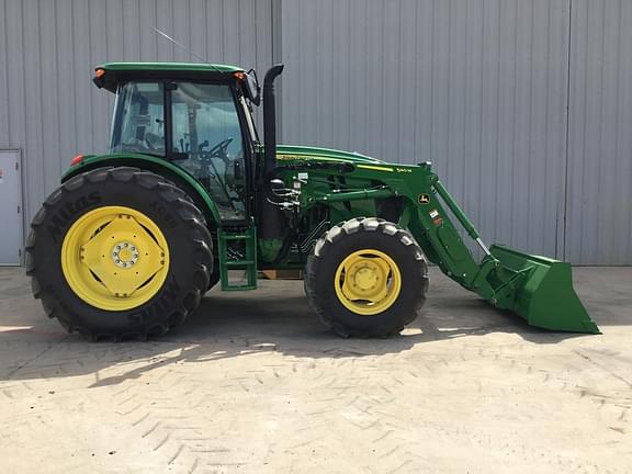 Image of John Deere 6105E equipment image 1