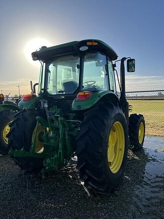 Image of John Deere 6105E equipment image 2