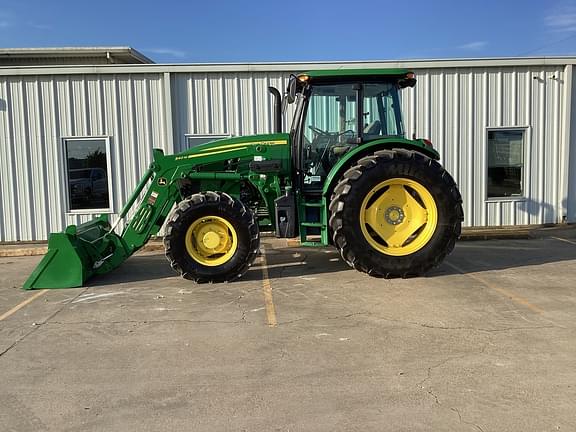Image of John Deere 6105E Primary image