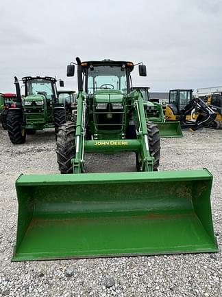 Image of John Deere 6105E equipment image 2