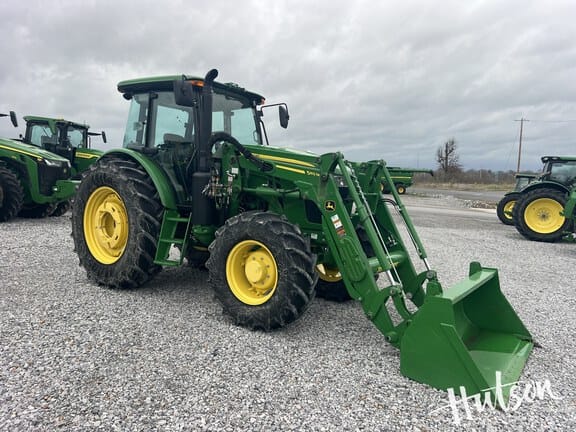 2023 John Deere 6105E Equipment Image0