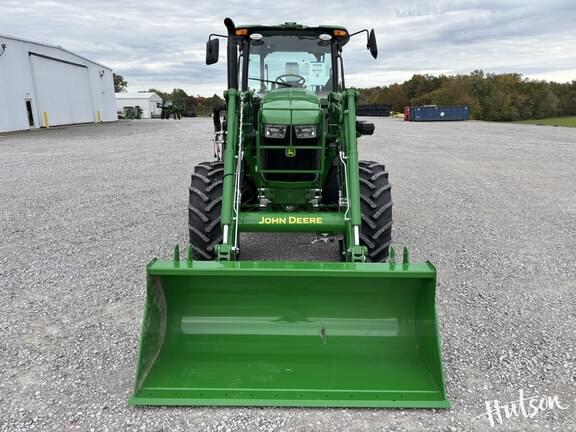 Image of John Deere 6105E equipment image 2