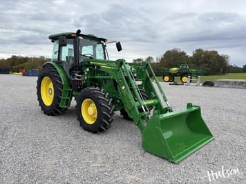 Main image John Deere 6105E