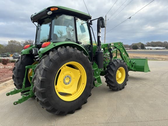 Image of John Deere 6105E equipment image 2