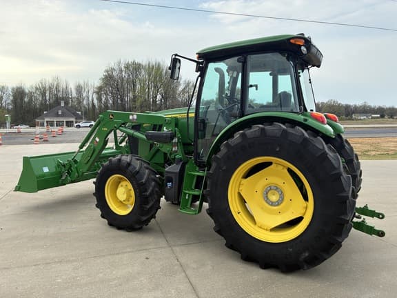 Image of John Deere 6105E equipment image 1