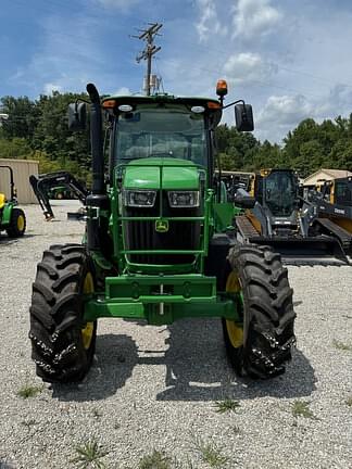 Image of John Deere 6105E equipment image 3