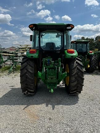 Image of John Deere 6105E equipment image 4