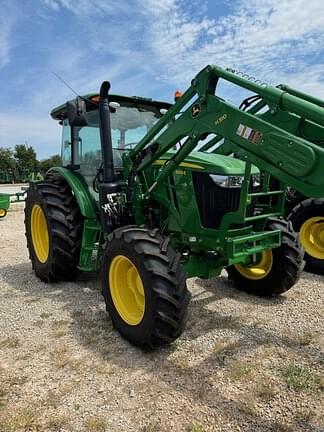 Image of John Deere 6105E equipment image 1