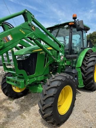 Main image John Deere 6105E