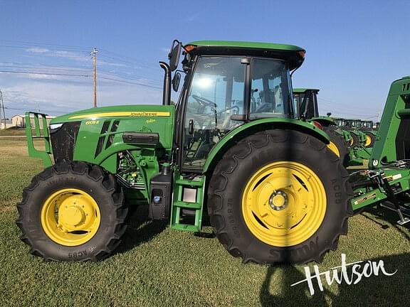 Image of John Deere 6105E equipment image 2