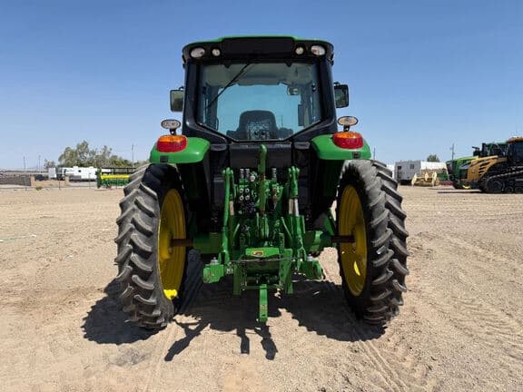 Image of John Deere 6110M equipment image 3