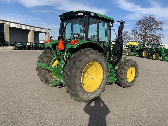 Image of John Deere 6110M equipment image 1