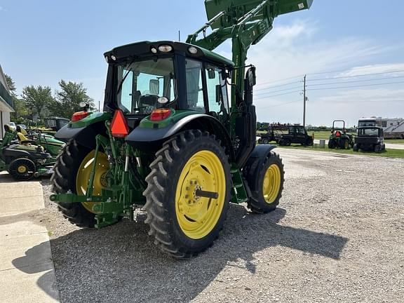 Image of John Deere 6110M equipment image 3