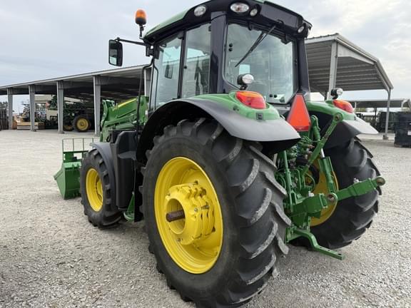 Image of John Deere 6110M equipment image 1
