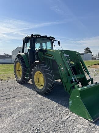 Image of John Deere 6110M equipment image 3