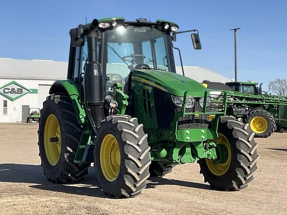 Image of John Deere 6110M equipment image 1