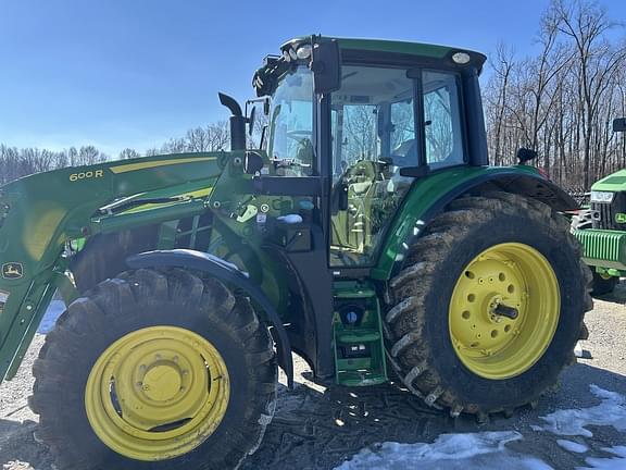 Image of John Deere 6110M equipment image 2