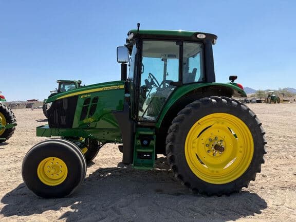 Image of John Deere 6110M equipment image 1