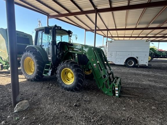 Image of John Deere 6110M equipment image 4