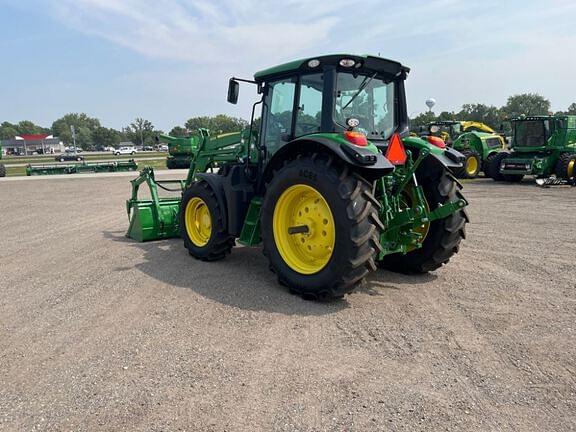 Image of John Deere 6110M equipment image 2