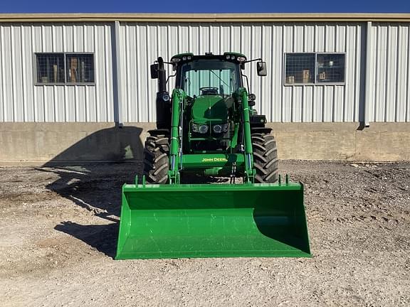 Image of John Deere 6110M equipment image 2