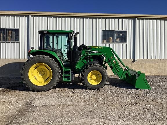 Image of John Deere 6110M equipment image 1