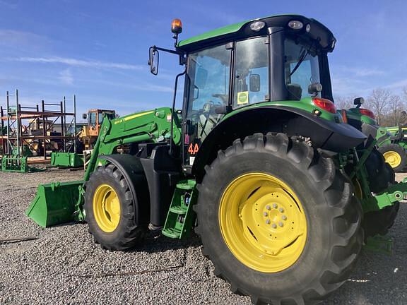 Image of John Deere 6110M equipment image 1