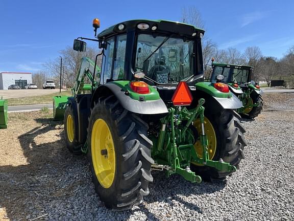 Image of John Deere 6110M equipment image 4