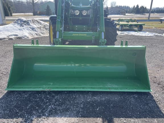 Image of John Deere 6110M equipment image 2