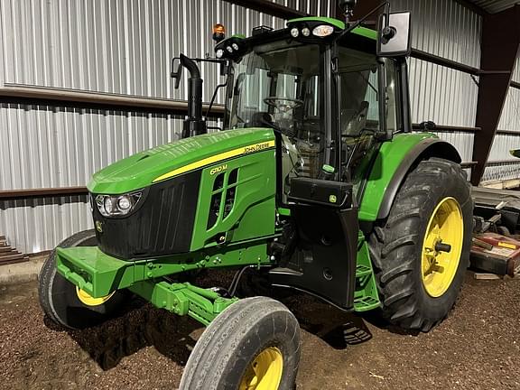 Image of John Deere 6110M equipment image 1