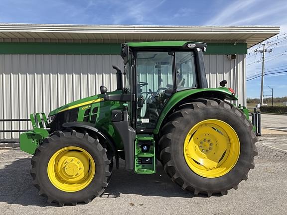 Image of John Deere 6110M equipment image 1
