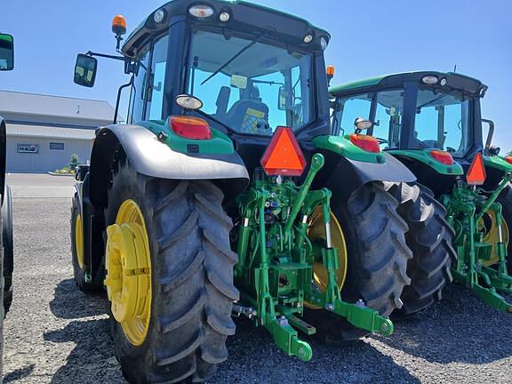 Image of John Deere 6110M equipment image 3