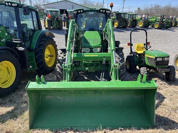 Image of John Deere 6110M equipment image 1