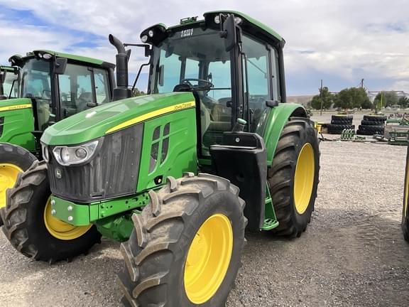 Image of John Deere 6110M equipment image 4