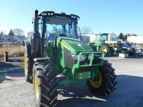 Image of John Deere 6110M equipment image 3