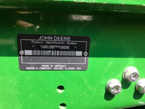 Image of John Deere 6110M equipment image 3